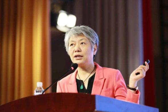 李玫瑾：聪明家长做好“三懒两不管”，自己轻松，孩子性格更独立
