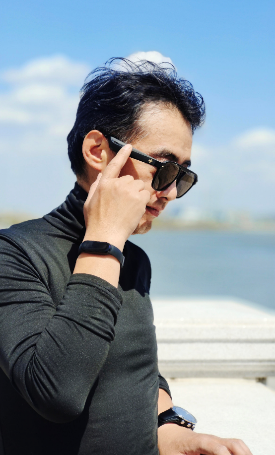好声音只你私享 海伦凯勒智能太阳镜
