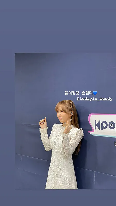 深受日本高中生喜爱的KPOP歌曲出榜;她为何在打歌节目险些落泪?