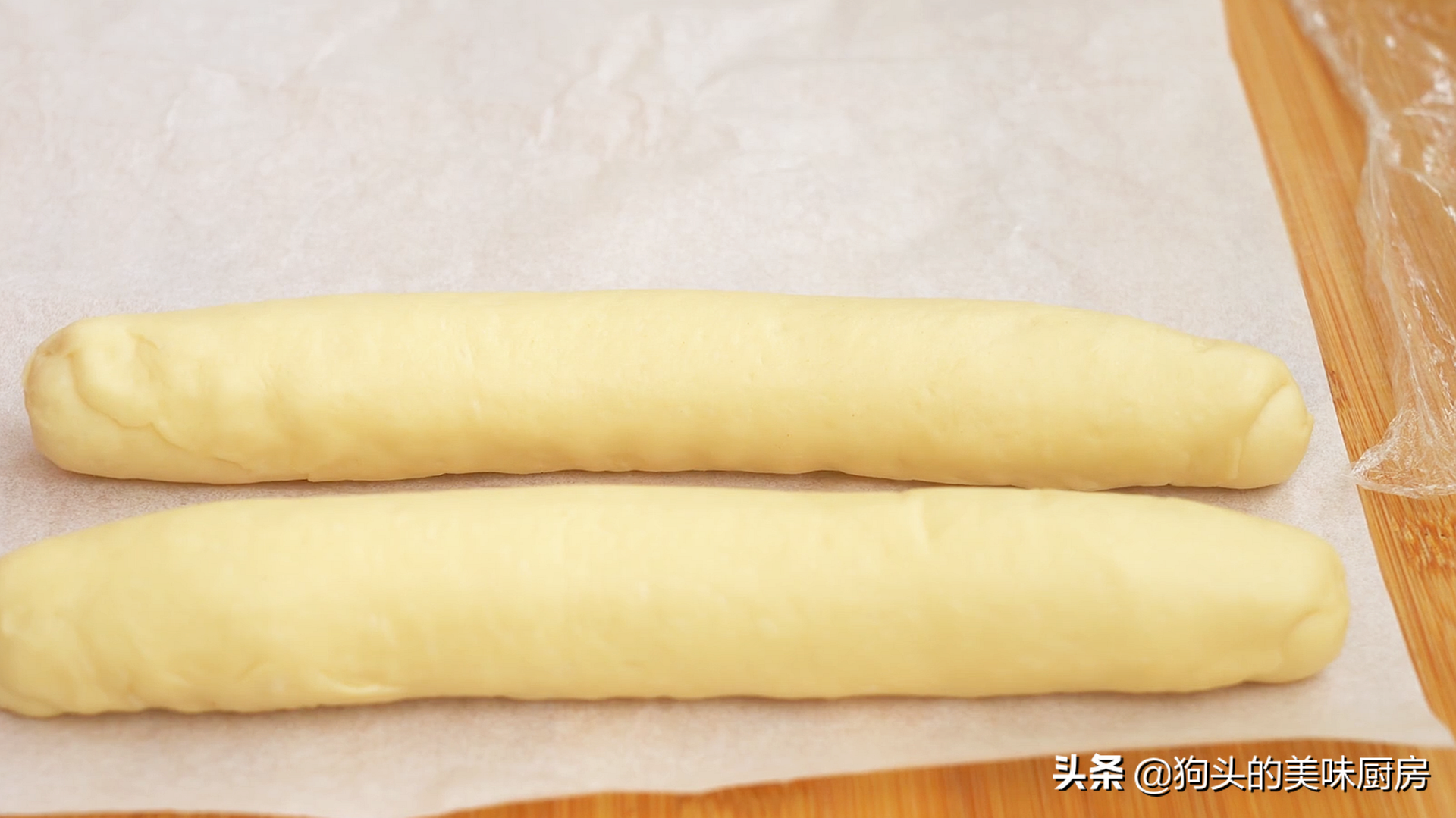 最近酸奶大麻花火了，做法配方告訴你，外酥裡軟，口口爆漿