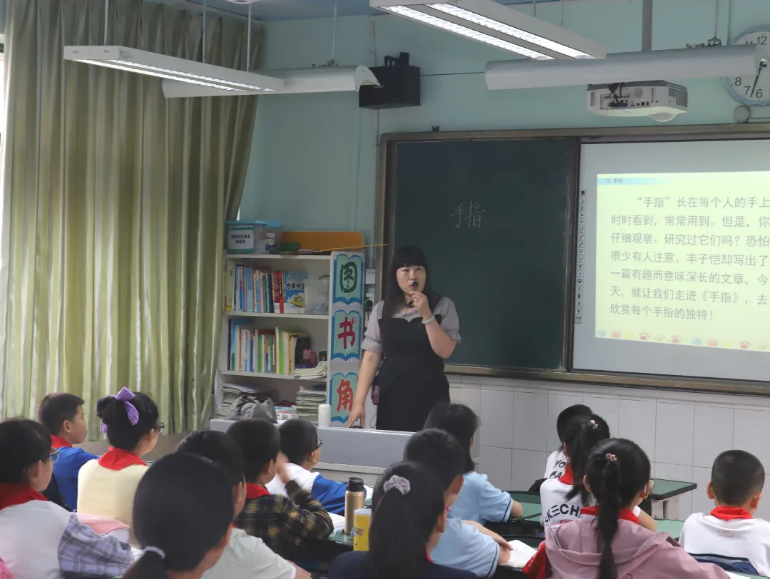 走进南小 见证成长丨天府新区南湖小学2021春家长开放日活动