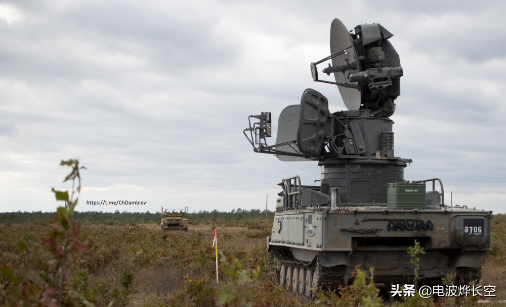 俄式防空导弹和坦克被美军当成活靶子，军事专