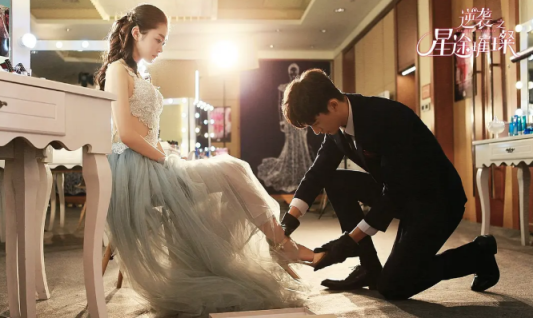 橙光游戏改编的雷剧，集齐韩雪、宋轶、梅婷等