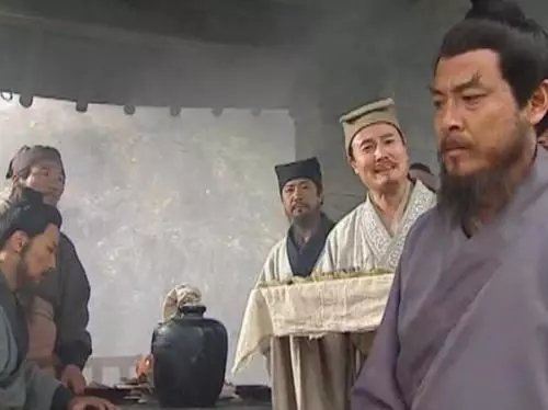 梁山好汉天天大鱼大肉，那么银子从何而来？