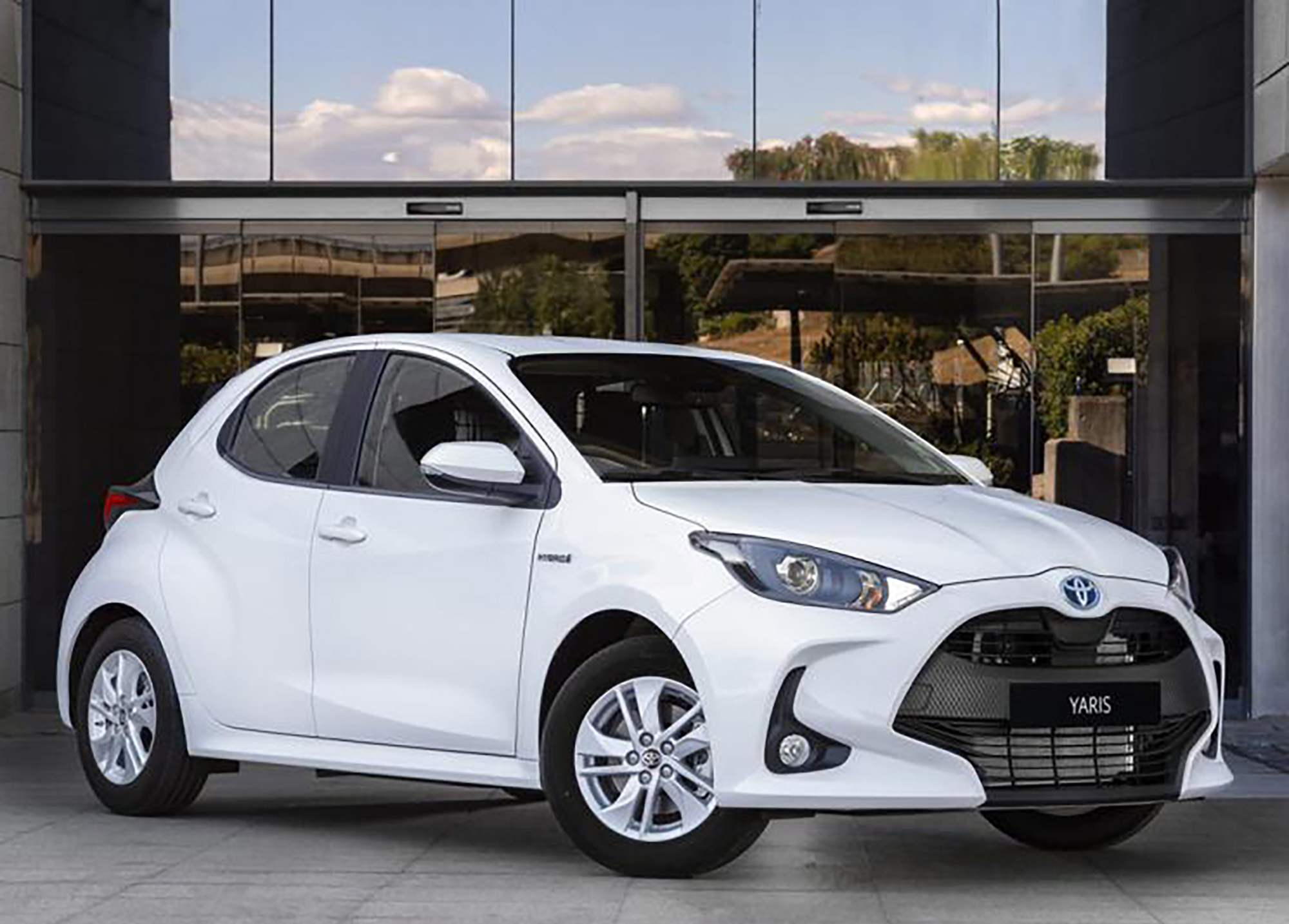 丰田yaris van 后排拆掉当货箱 1.5l自吸拉得动?