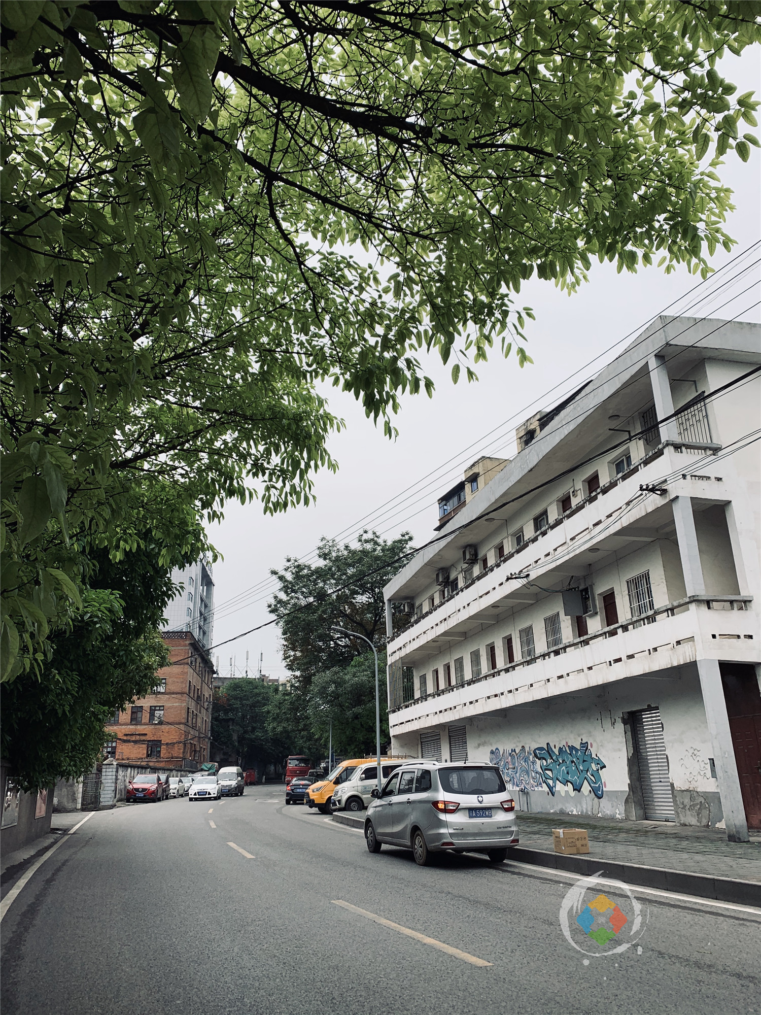 重庆市内旅游攻略：在菜园坝坐火车，10分钟后到站，5元玩一天