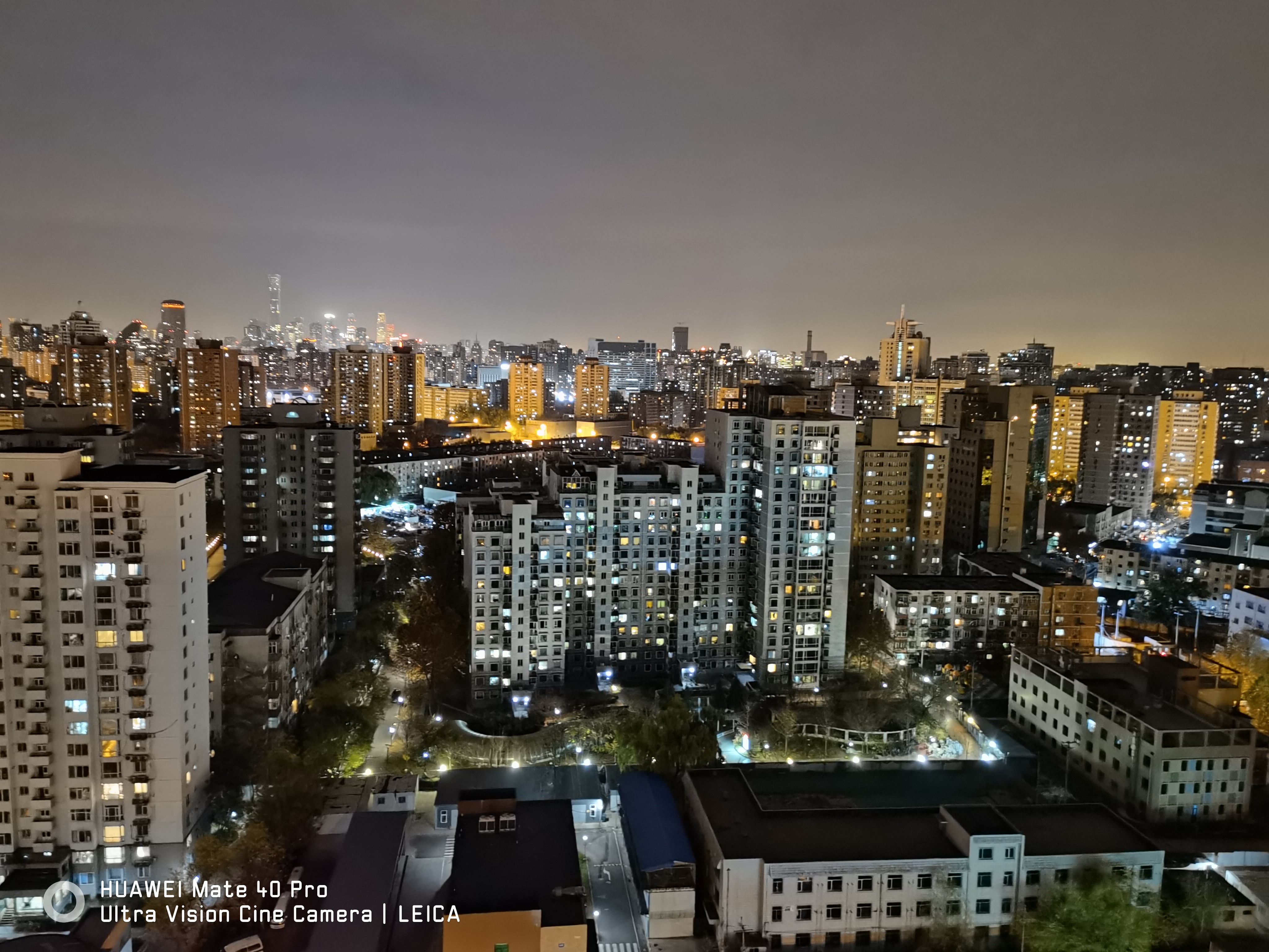 华为mate40 pro评测:目前最强或是绝唱,爱它就买它