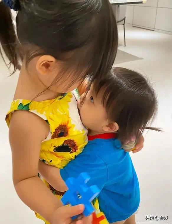 福原爱嫁错人？江宏杰频频晒带娃照，醉翁之意