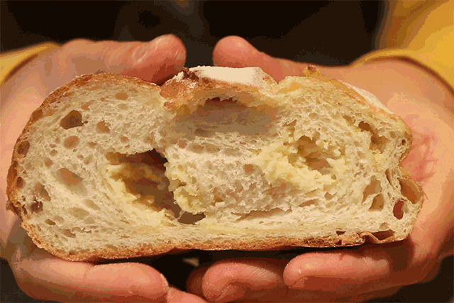 网红"全麦面包"被曝光！热量低，真的有助于减肥？检测结果惊人