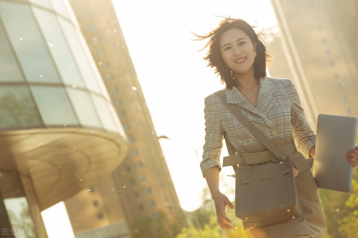 我，月入9K的国家电网女“电工”，揭秘电网基层员工的真实生活