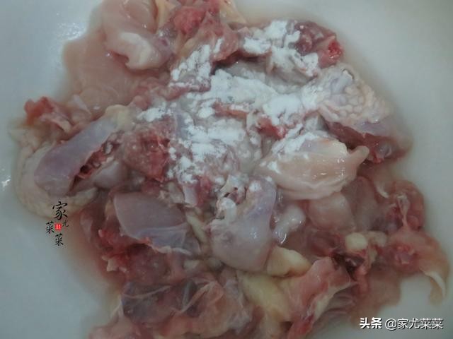 入秋后，羊肉牛肉靠边站，多给孩子吃鸡肉，16块一斤，这样吃最香