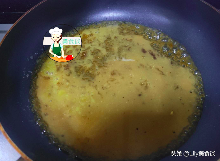 入秋后，这素菜是儿子的最爱，绵滑细腻，拿肉都不换，又香又解馋