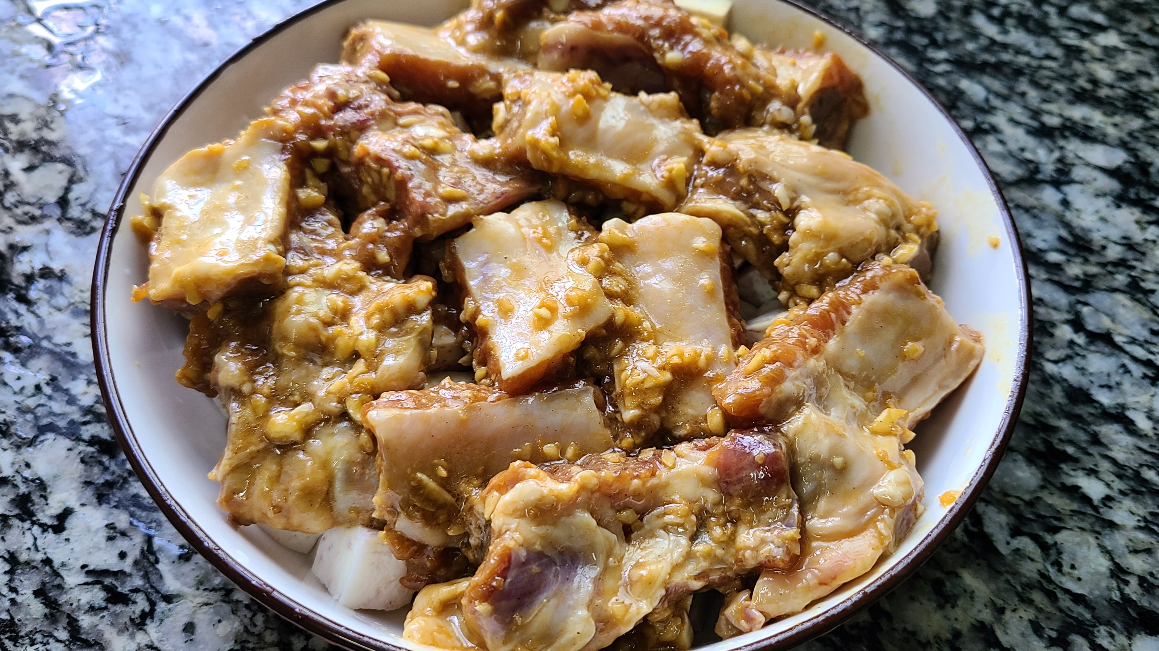 蒸排骨，又香又軟糯的一道家常菜，營養美味又簡單