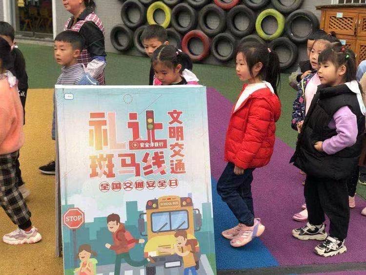 汉中公安交警一大队：彰显“交警力度”，擦亮城市文明底色