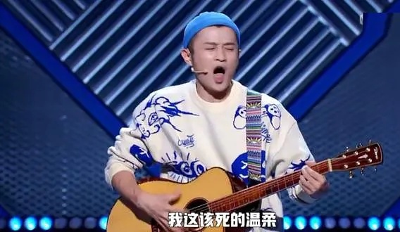 脱口秀冠军王勉当邓超面搞事情，大胆唱歌表白孙俪，网友：会被打
