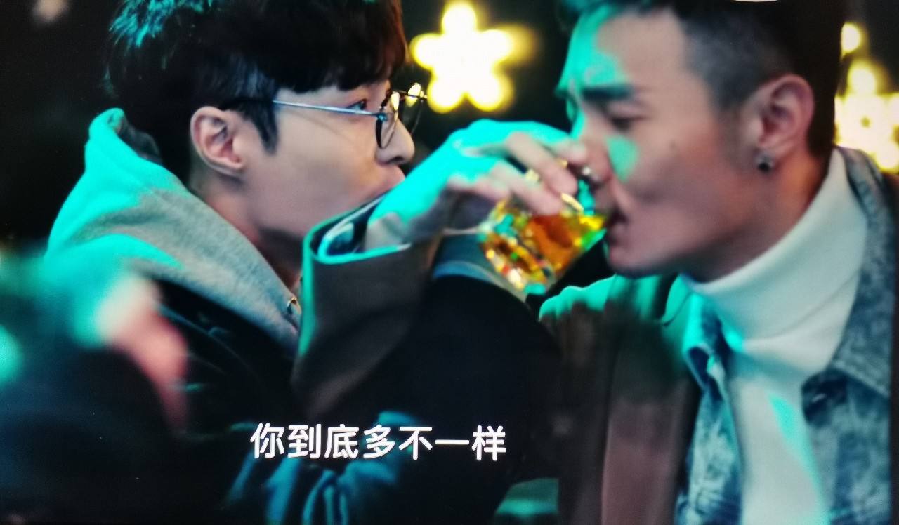 张艺兴再被安利，作品火到国外，解约后口碑果