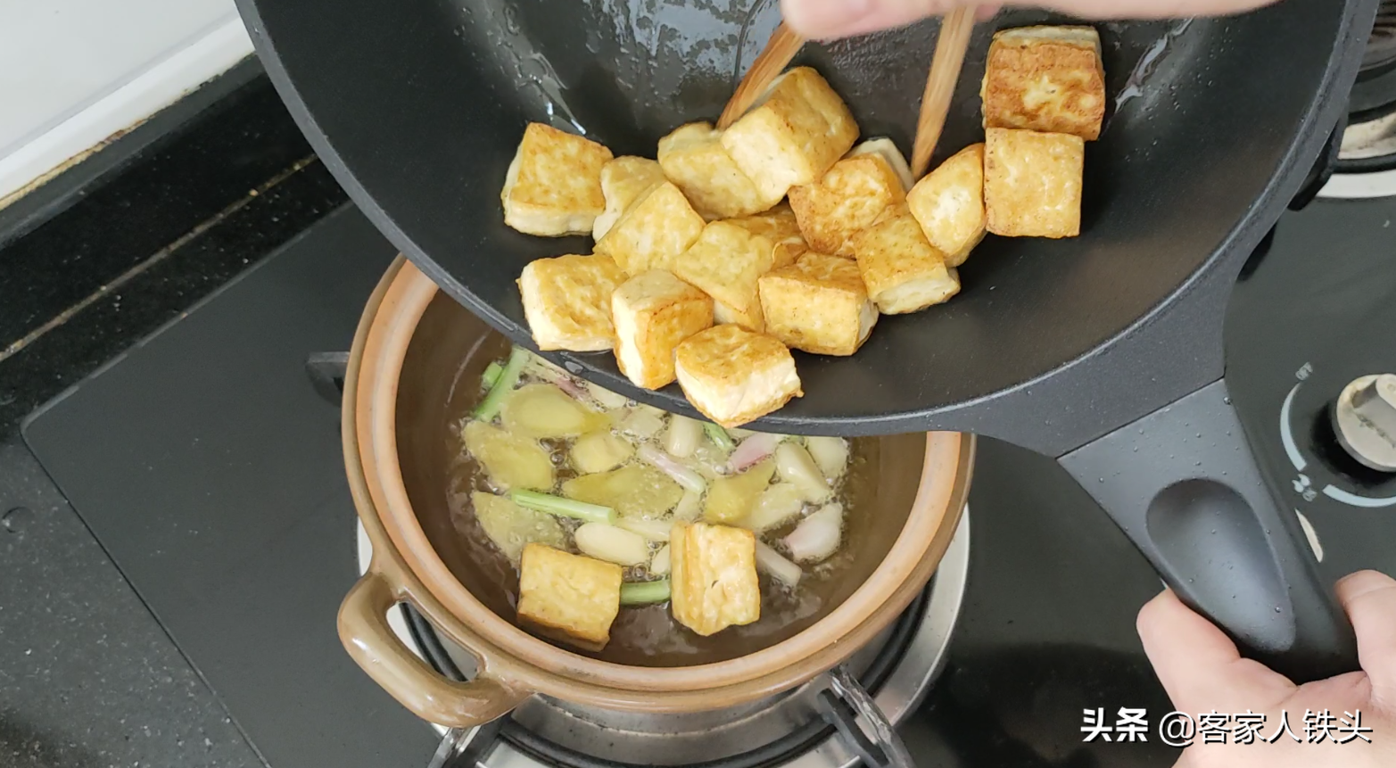 3塊豆腐1塊肉，天冷教你過癮吃法，簡單好吃，一開鍋蓋口水流了