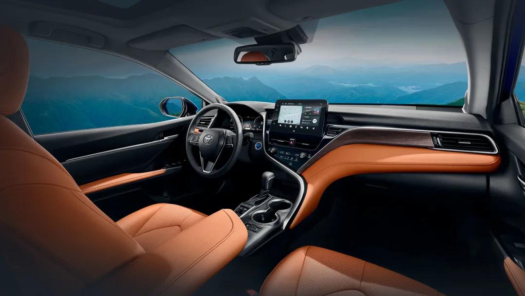 新款凯美瑞上市，光智能这一项就让雅阁顶不住