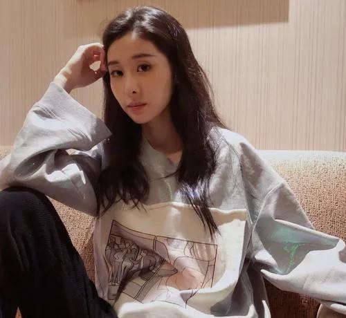 从当红女歌手到单亲妈妈，张碧晨为什么要这样做