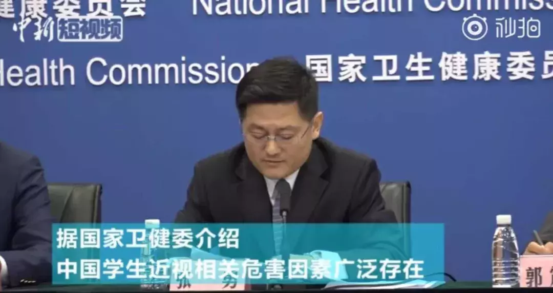 李玫瑾教授：记住这“三条”建议，让孩子不哭不闹远离手机