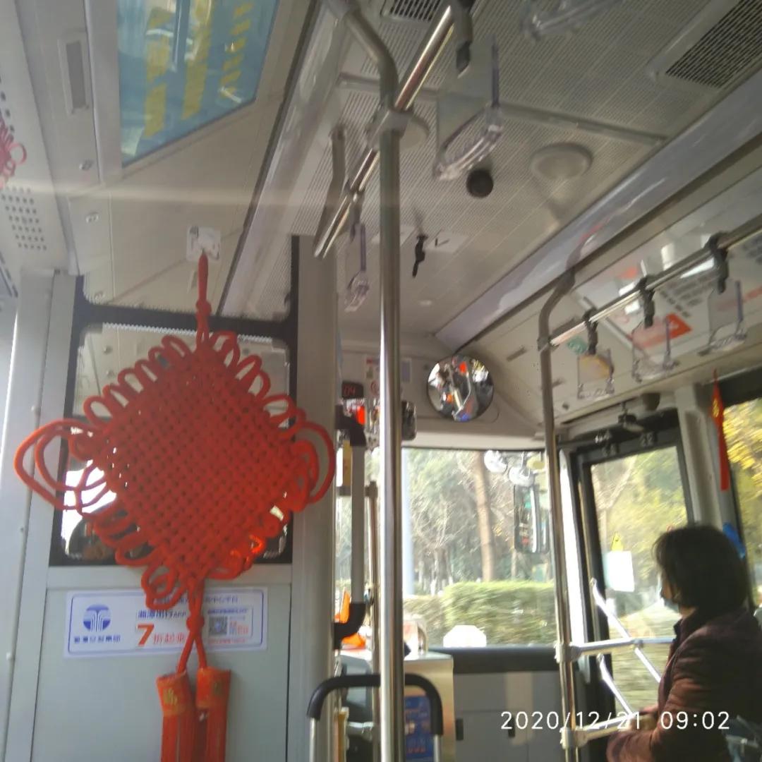 暖心服务点亮品质灯塔