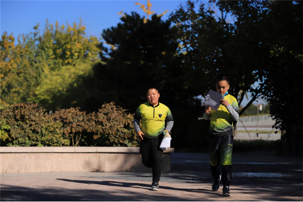 “全夷易近健身 精力中国”智跑都市系列赛北京站举行