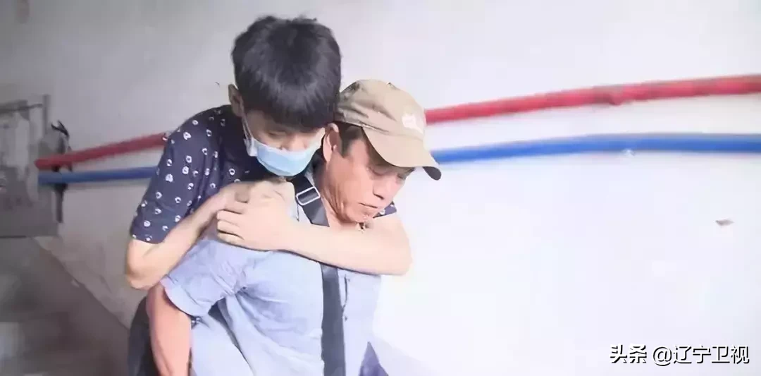 生活把他们逼入绝境,他们却用“真情”温暖了人间!