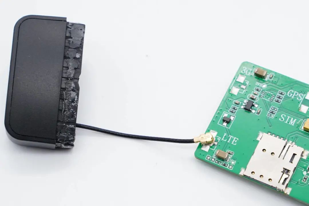 这款拓展坞可让笔记本直接联网，用户都说好，内部黑科技揭晓