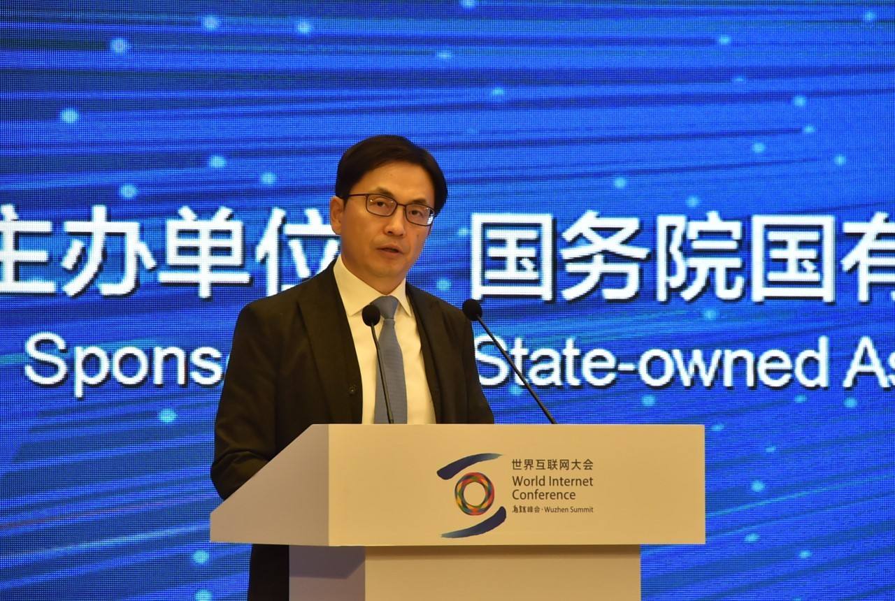 从2千万到5千亿，从乌合之众到逆转翻盘，谁敢嘲