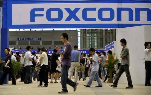 美国终于承认，世界制造业竞赛，美国仅排在第八，中国排在第一