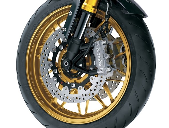 ����Z900RS SE��ŷ��˹�����������ձ�ֻ��9.4��Ԫ