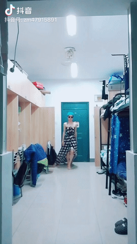 2020这些瞬间，笑着笑着就哭了