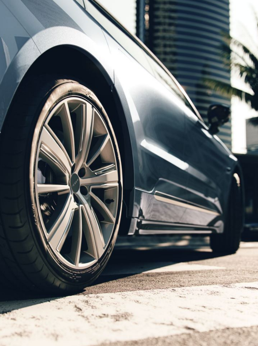 不想再说干翻特斯拉之类的，但极氪001确实有这个能力