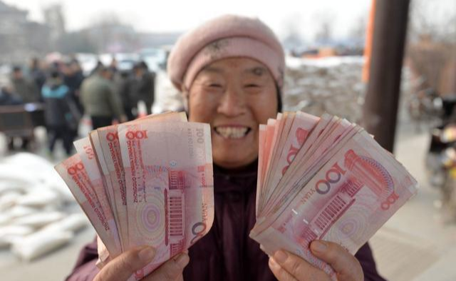 退休后养老金3850元，有一套房和16万存款，够养