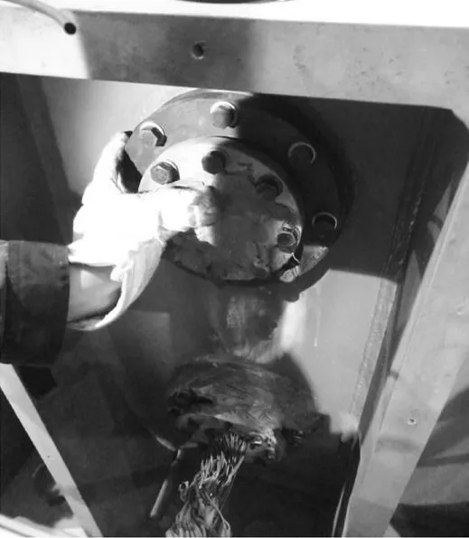 由于內(nèi)部氫爆遺留問題，造成發(fā)電機(jī)測溫接線板漏氫起火的案例分析