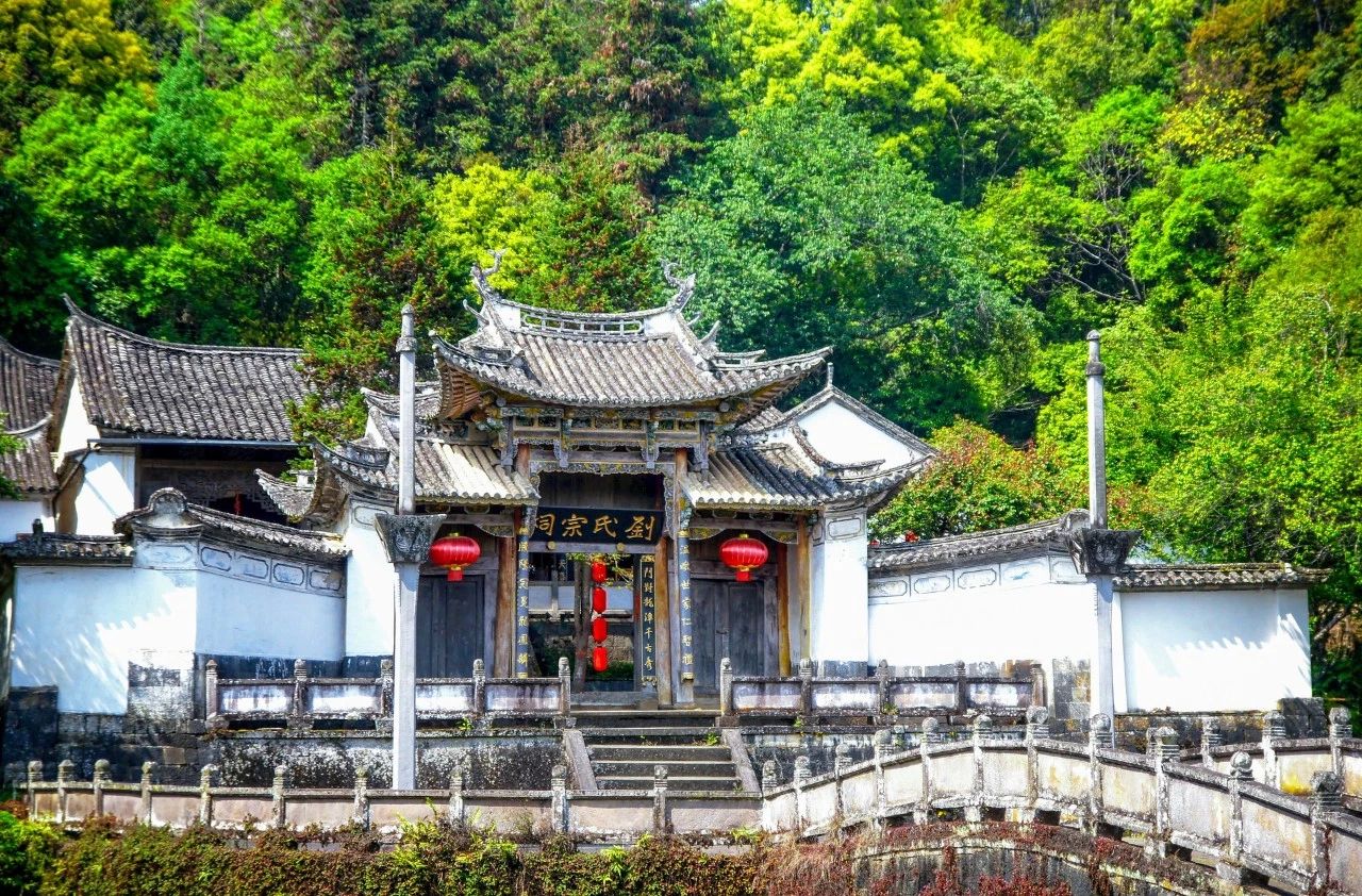15部国学经典，15句至理名言，读懂受益一生