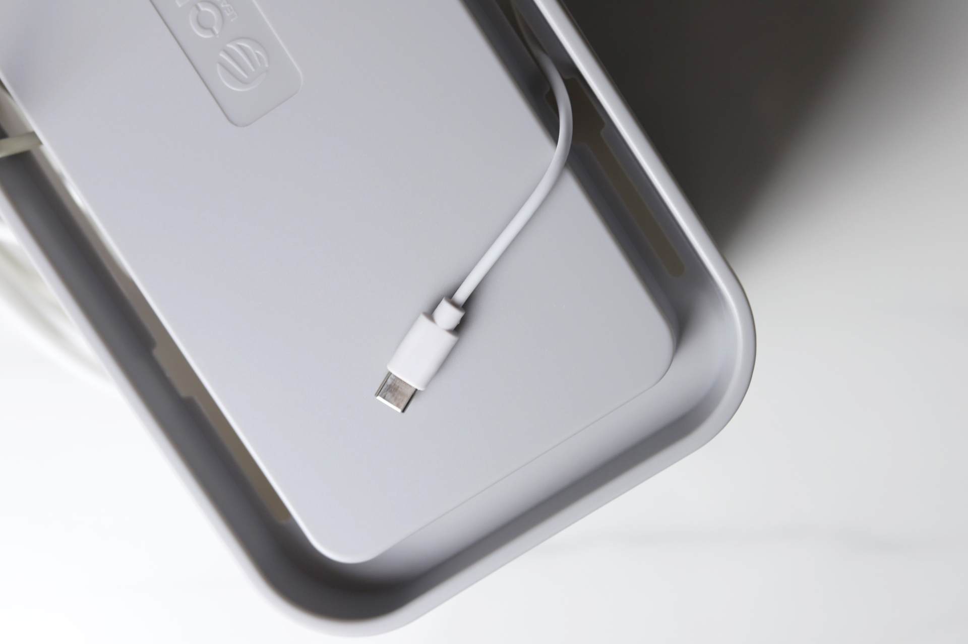 ORICO收纳盒插座体验：方便美观，桌面从此干净整洁