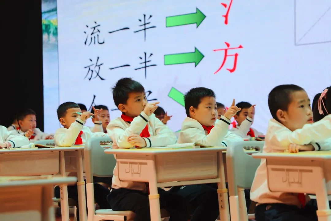 天府新区2020-2021学年度下期低段阅读教学专题教研活动