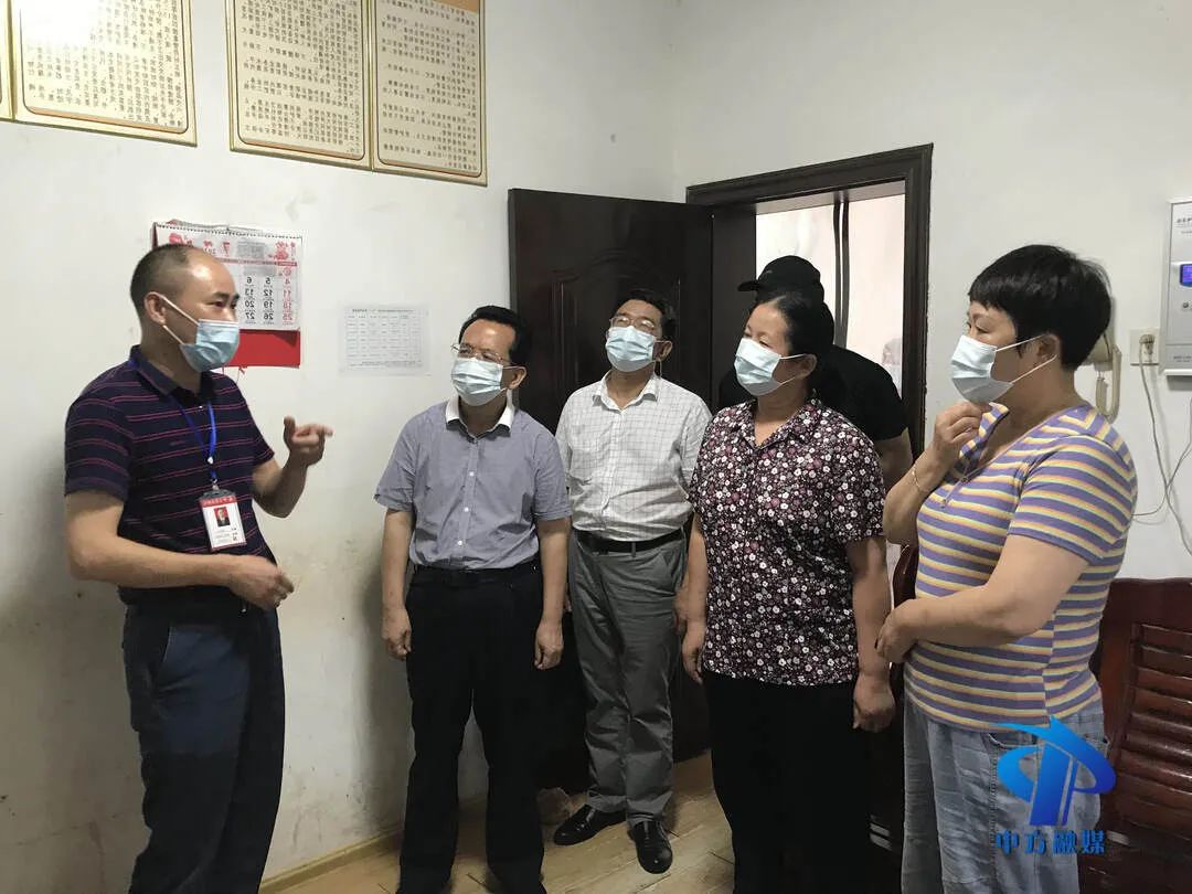 省人大社会委调研组到中方县调研《关于制定<湖南省社会救助条例>的议案》工作