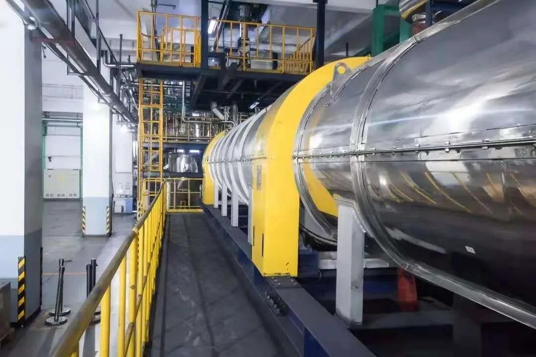 从退伍军人到身家百亿，他如何把濒临破产的企