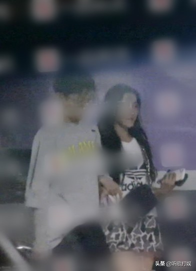 凌晨|姜贞羽小号凌晨发文！言辞耐人寻味 网友做出三种解读