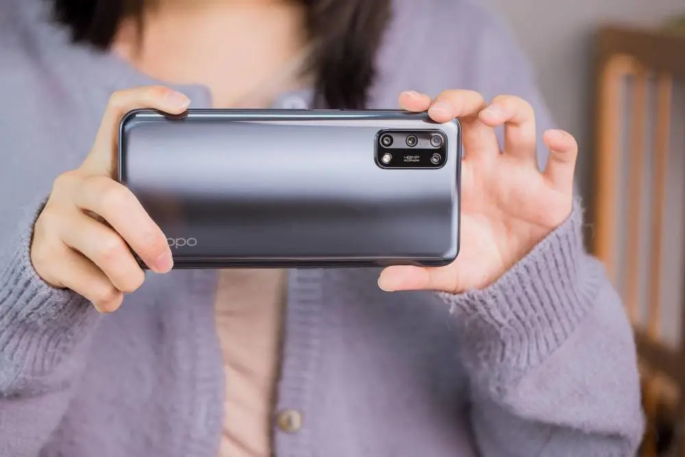 5G基站超69万个！黑科技轮番上阵，千元5G手机更“香”了