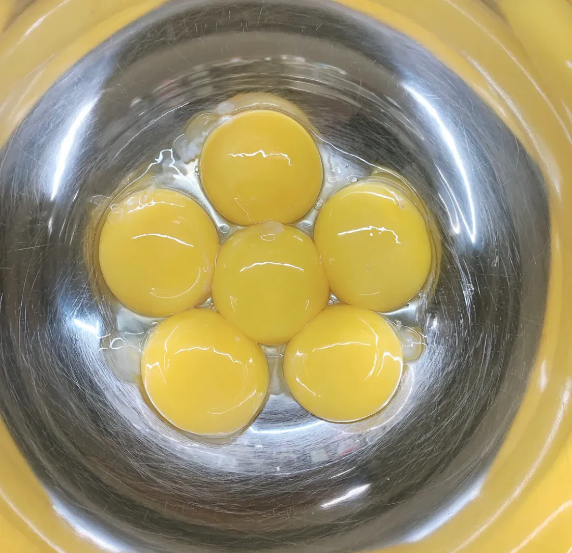 超好吃的芝士夹心肉松蛋糕,超简单 美食做法 第2张 超好吃的芝士夹心肉松蛋糕,超简单 美食做法 第2张