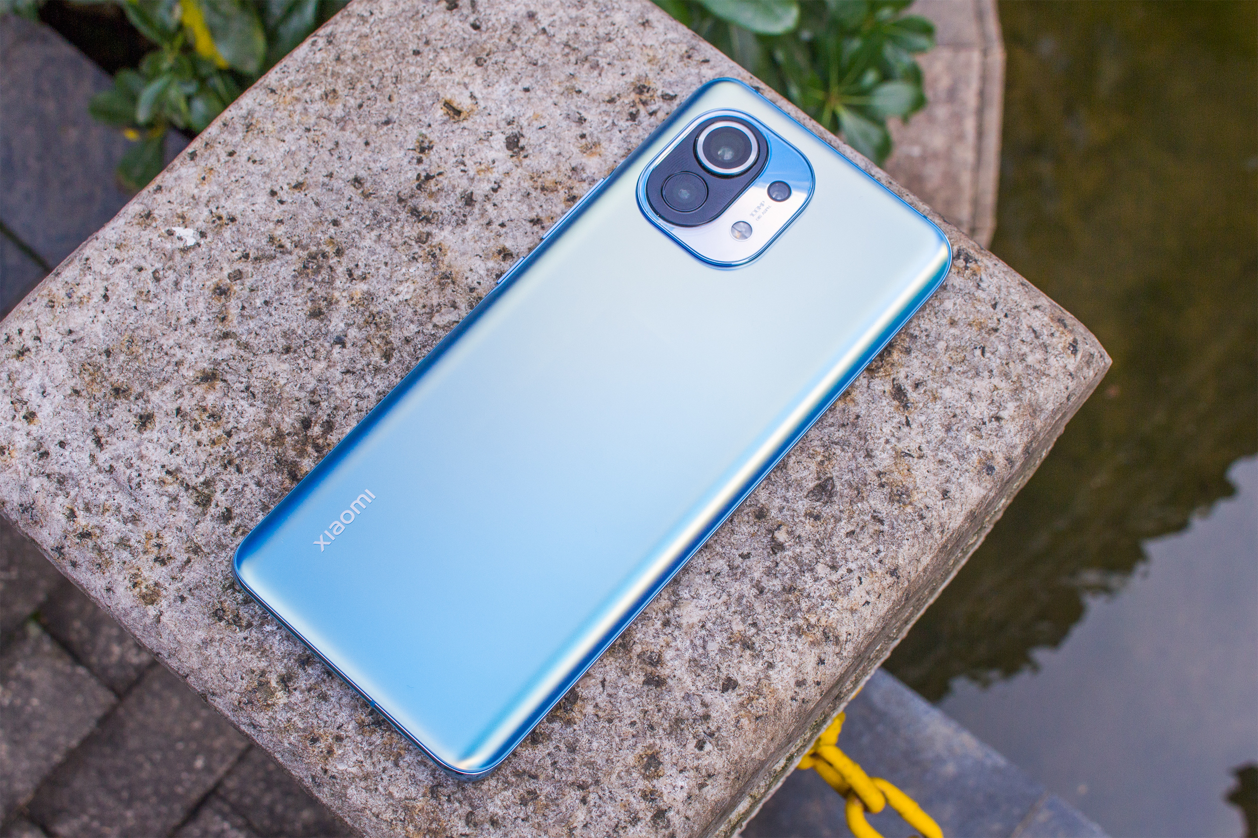小米12 Pro很强势，5500mAh+80W+4nm芯片，堆料很足
