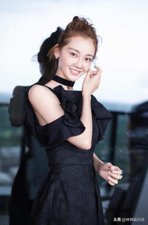 冯小刚当年说过：苗苗成不了流量花旦，太能装