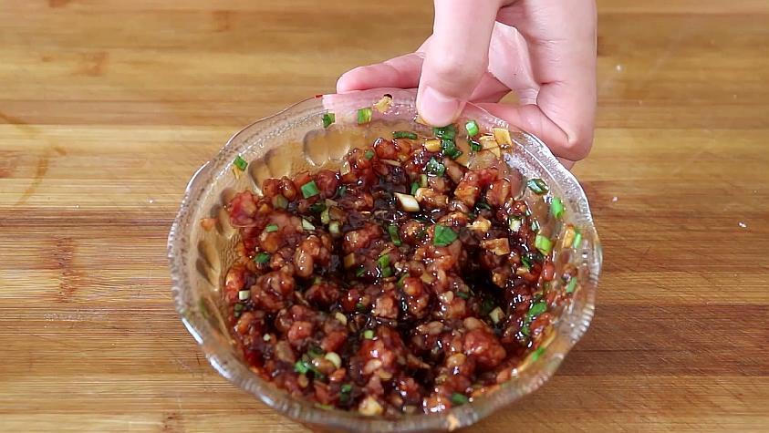 The best way to eat radish is that you don’t need to stir-fry it or it’s cold. It’s not enough to eat 3 catties at a time. You don’t need to change the braised pork