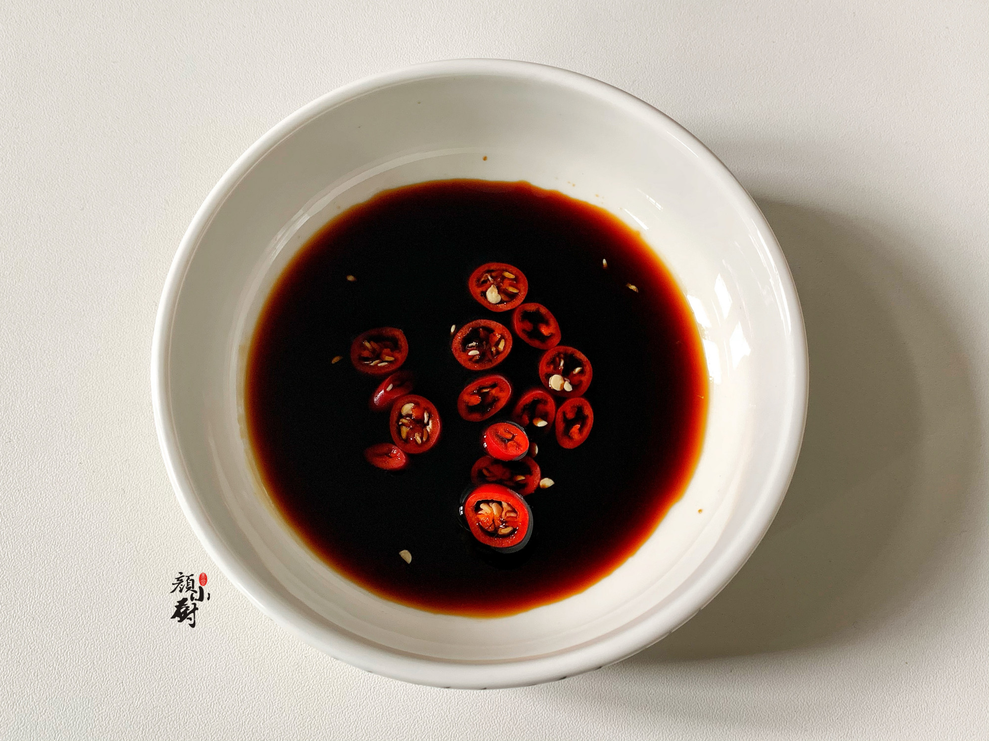 氣溫回升，我家常吃這碗麵，煮一煮10分鐘出鍋，拌醬吃真香