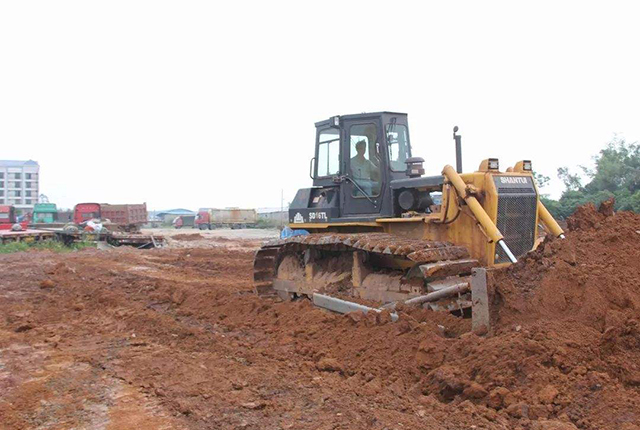 农村有土地流转，其实宅基地也能流转，有3风险