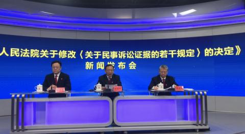 早資訊：2020或流行小屏機(jī)；米10配置全曝光，或3299起
