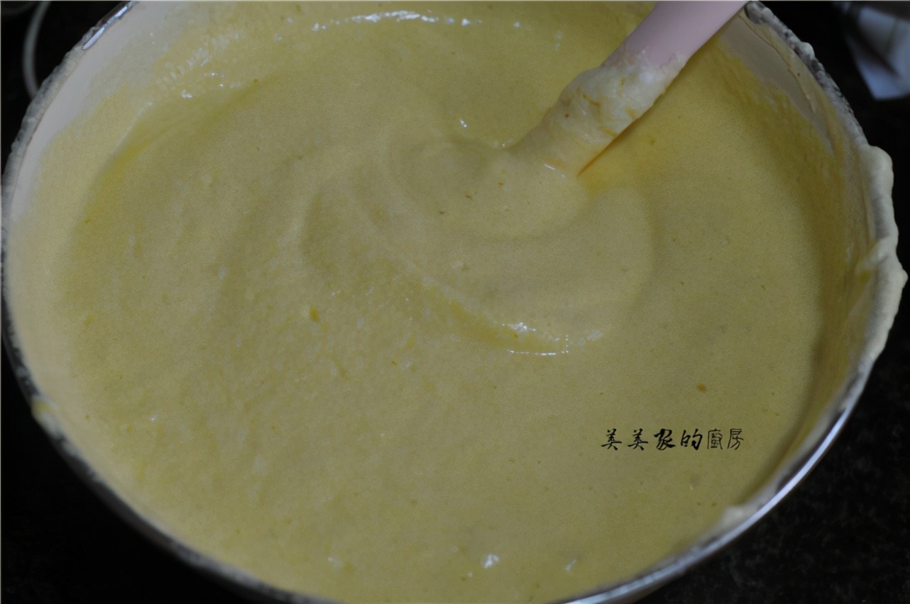 做蛋糕，我從不用麵粉，這樣做，隨意攪拌不起筋，好吃不長肉